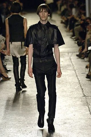 Look 25